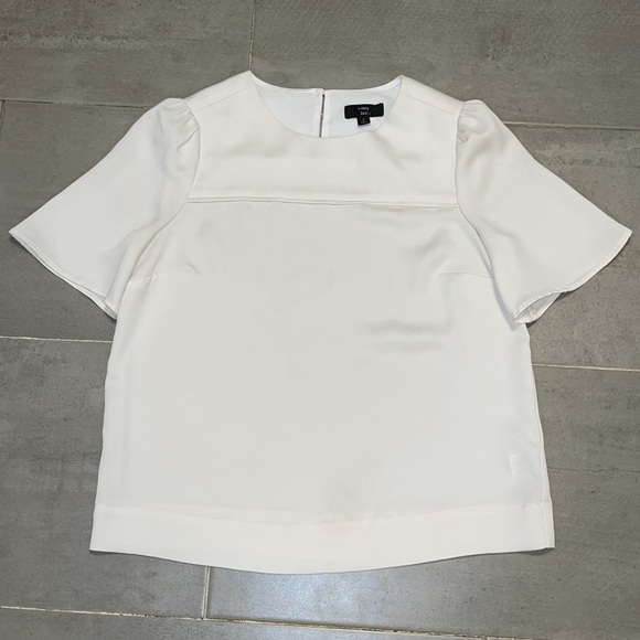 JCREW Ivory Hammered Satin Top size 2 - Picture 2 of 5